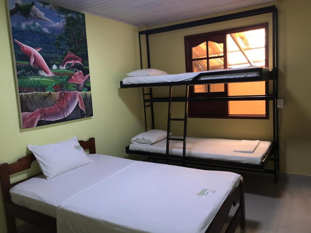 Hostal La Esperanza เลติเซีย ภายนอก รูปภาพ