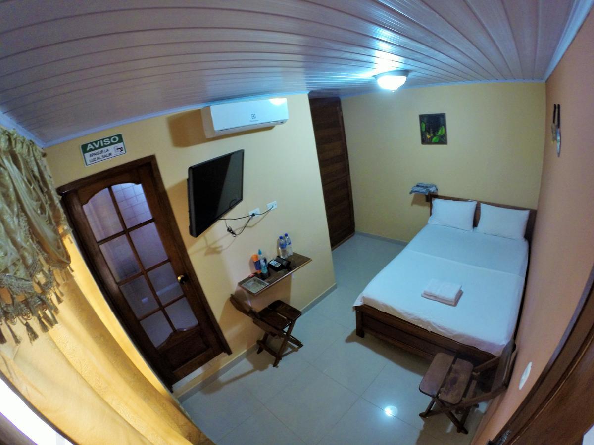 Hostal La Esperanza เลติเซีย ภายนอก รูปภาพ